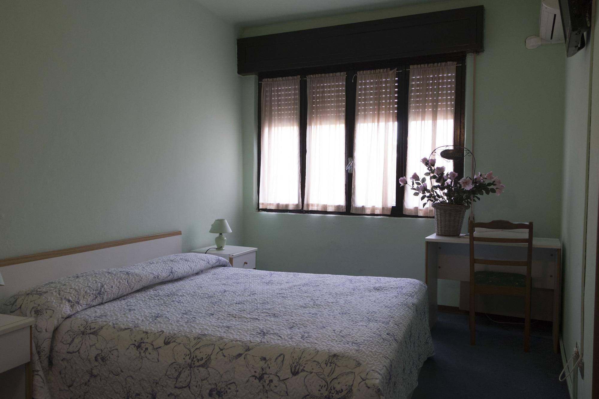 Hotel Primavera Desenzano del Garda Dış mekan fotoğraf