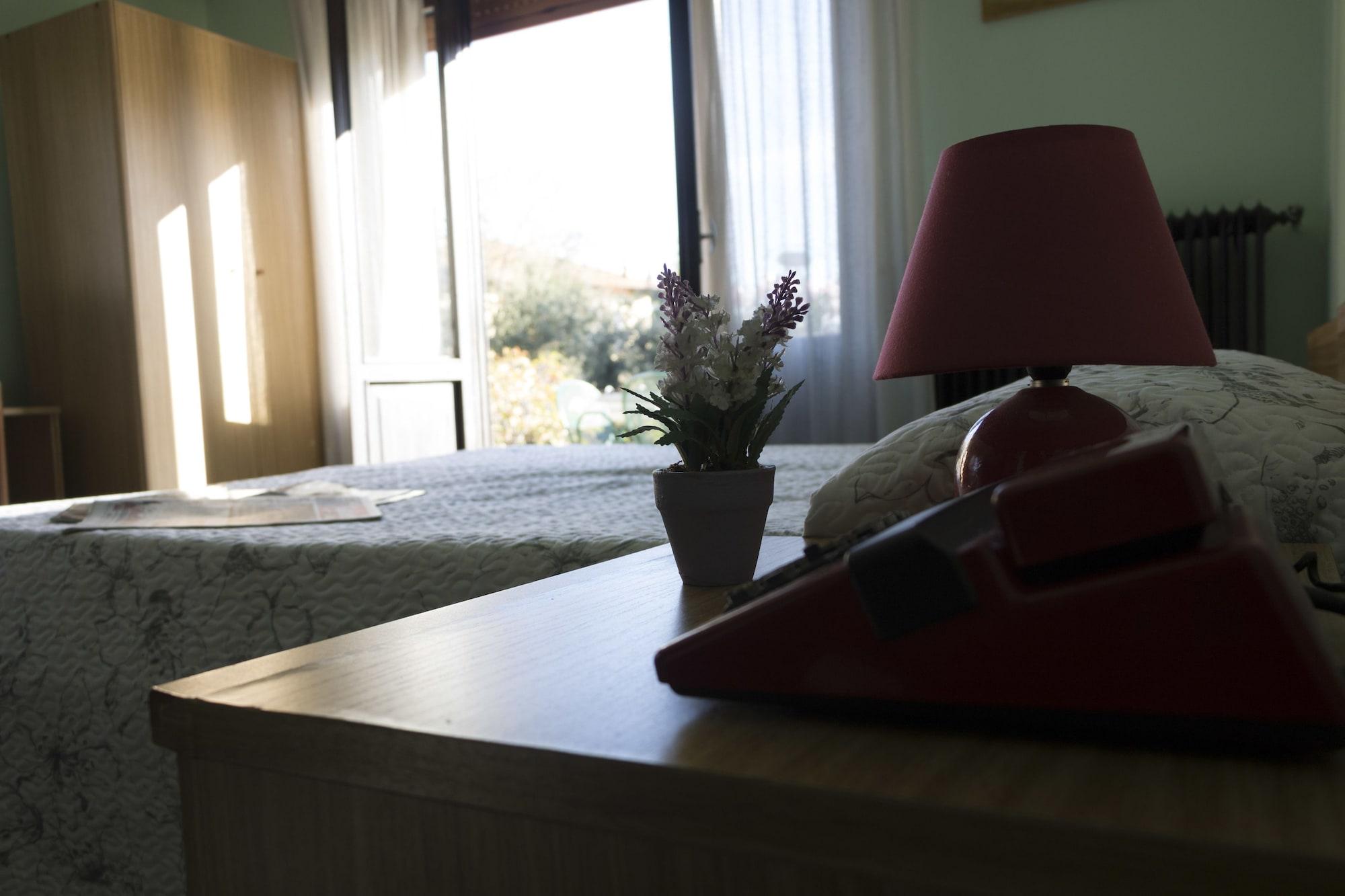Hotel Primavera Desenzano del Garda Dış mekan fotoğraf