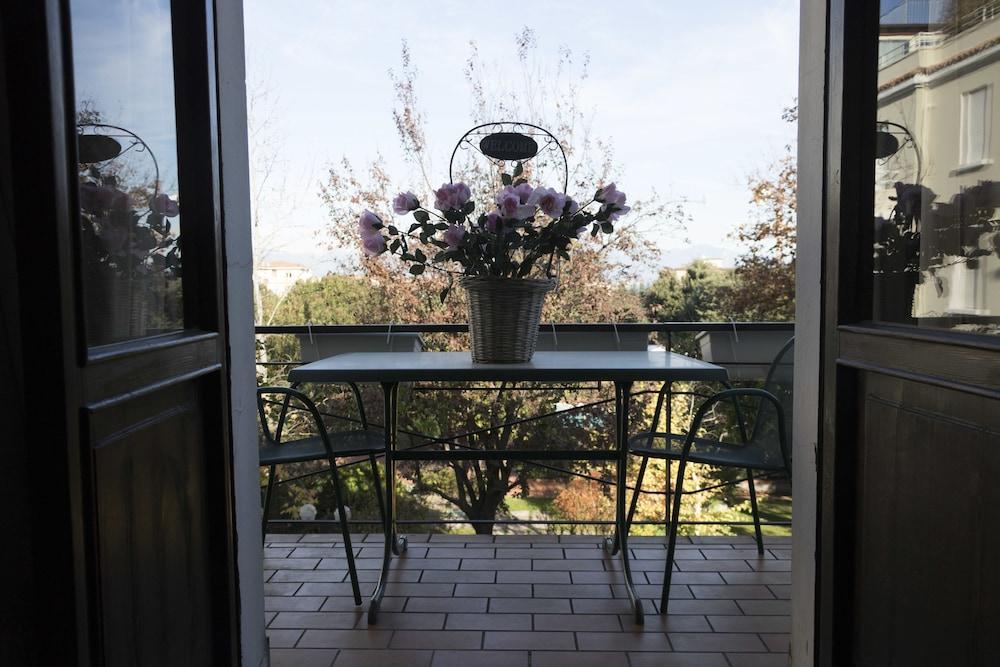 Hotel Primavera Desenzano del Garda Dış mekan fotoğraf