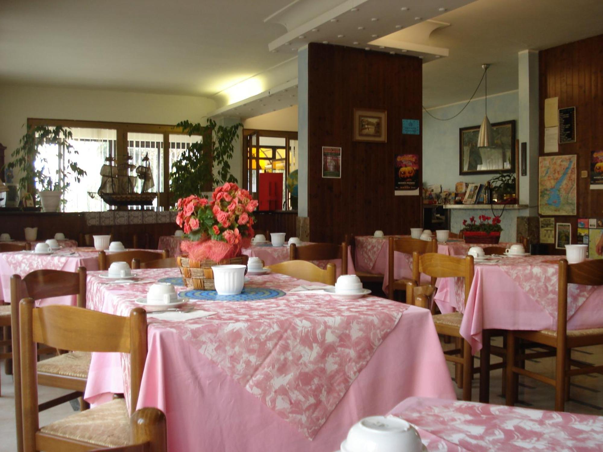 Hotel Primavera Desenzano del Garda Dış mekan fotoğraf