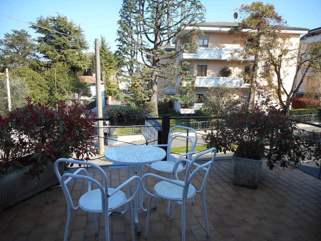 Hotel Primavera Desenzano del Garda Dış mekan fotoğraf